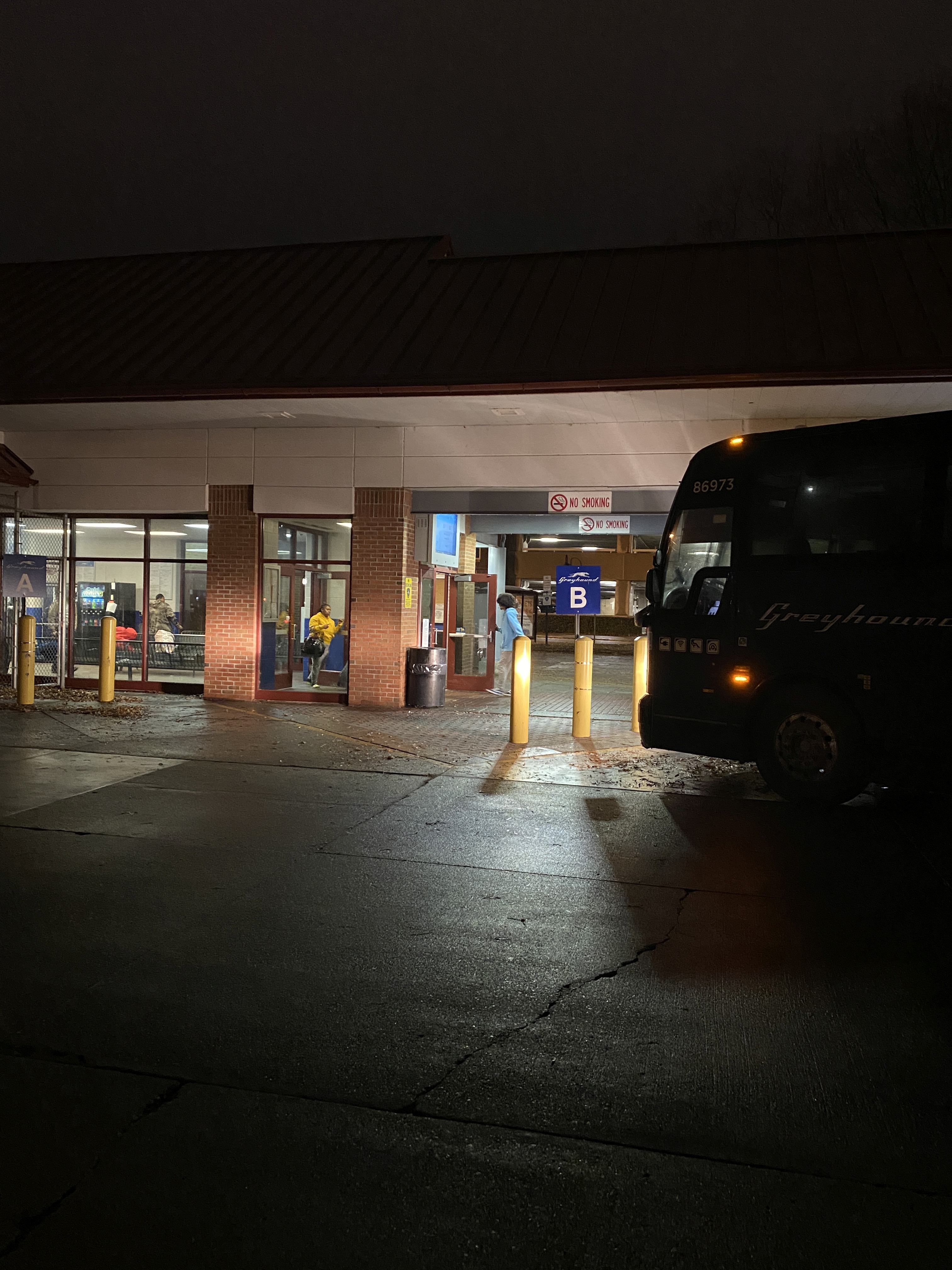 Image of Evansville, IL bus stop.